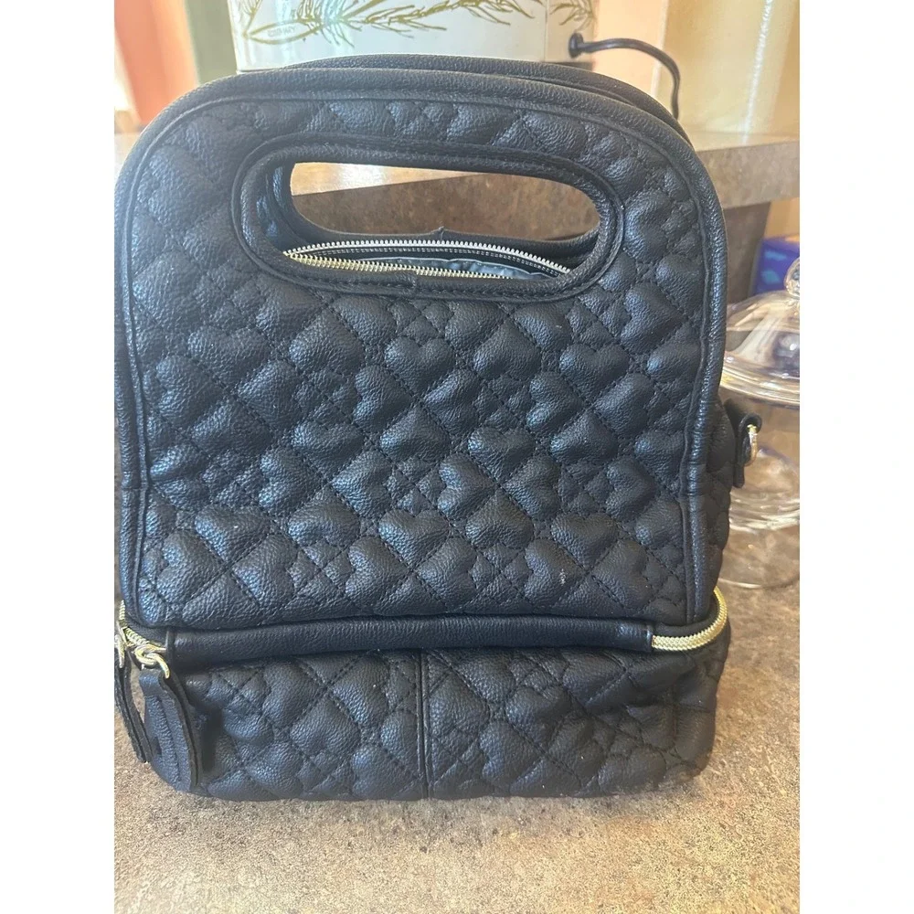 Betsey Johnson betsey johnson